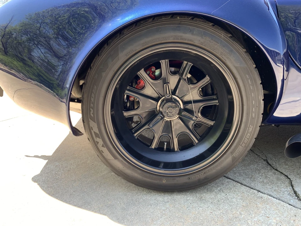 Shelby Cobra Replica - Image 29 of 31