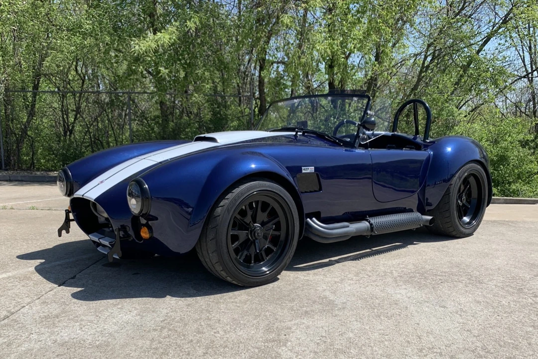 Shelby Cobra Replica - Image 3 of 31