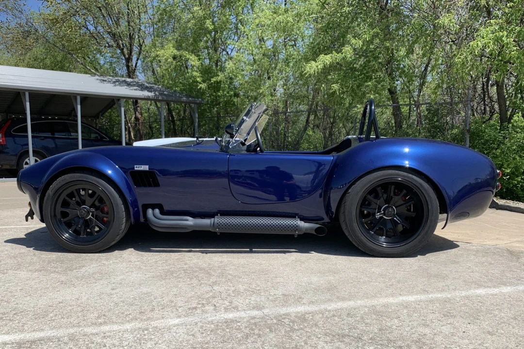 Shelby Cobra Replica - Image 4 of 31