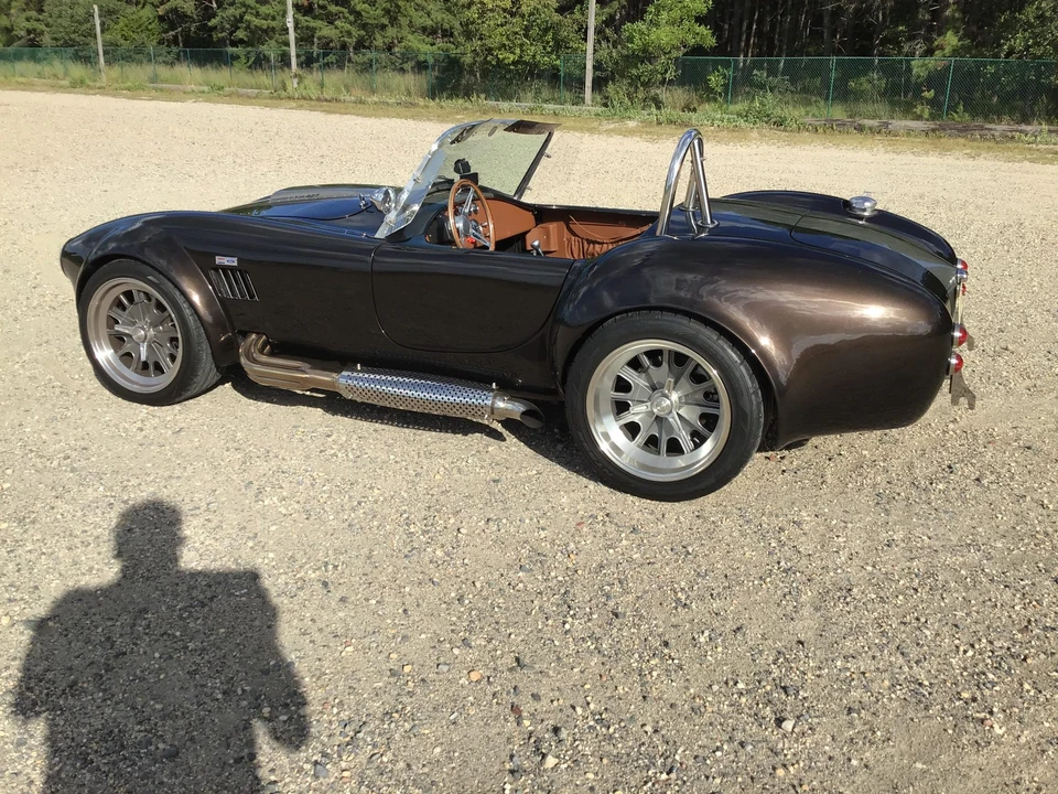 Shelby Cobra Replica - Image 5 of 31