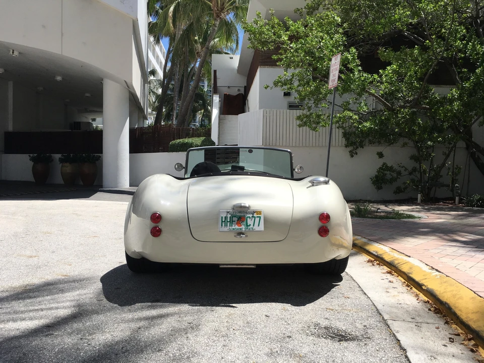 Shelby Cobra Replica - Image 16 of 31