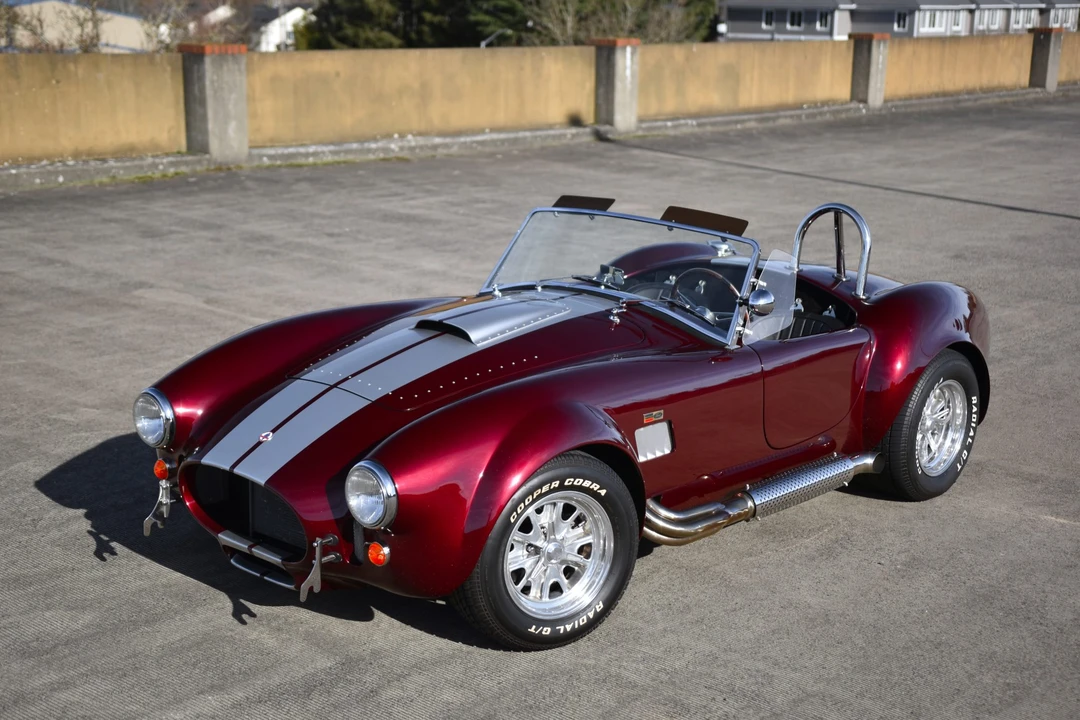 Shelby Cobra Replica - Image 2 of 31