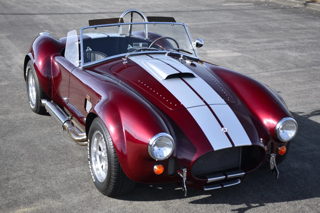 Shelby Cobra Replica - Image 5 of 31