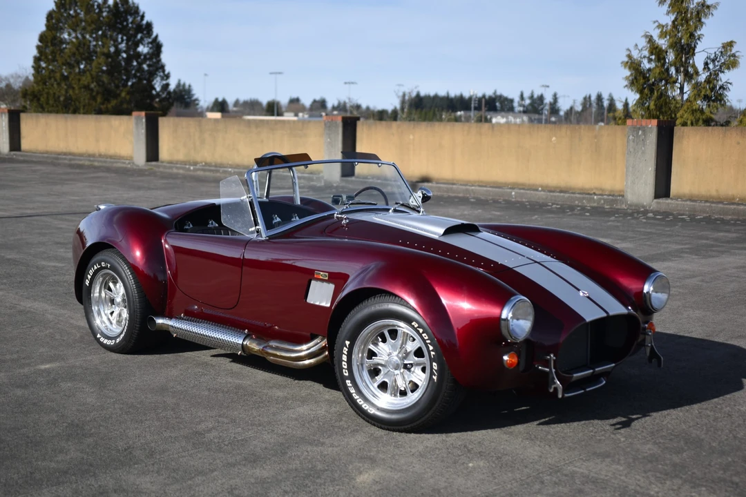 Shelby Cobra Replica - Image 7 of 31