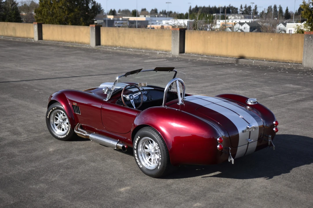 Shelby Cobra Replica - Image 20 of 31
