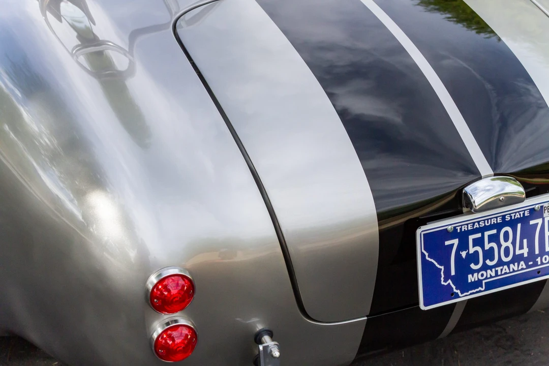 Shelby Cobra Replica - Image 24 of 31