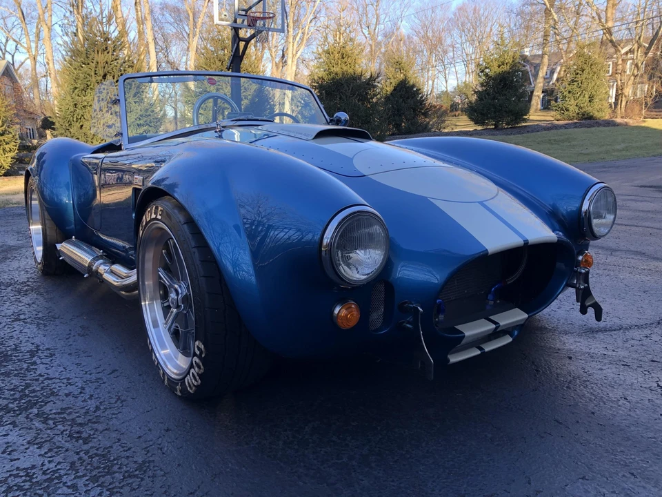 Shelby Cobra Replica - Image 6 of 31
