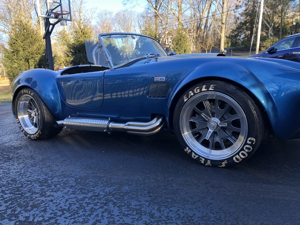 Shelby Cobra Replica - Image 7 of 31