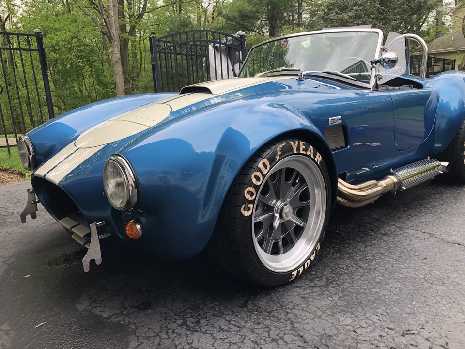 Shelby Cobra Replica - Image 20 of 31