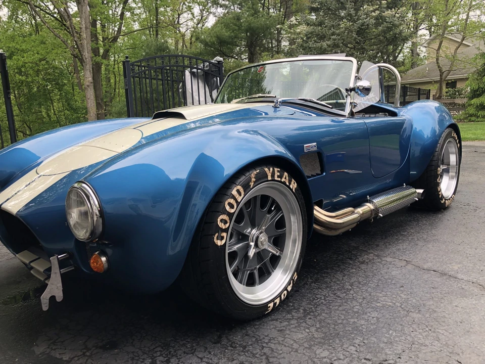 Shelby Cobra Replica - Image 21 of 31