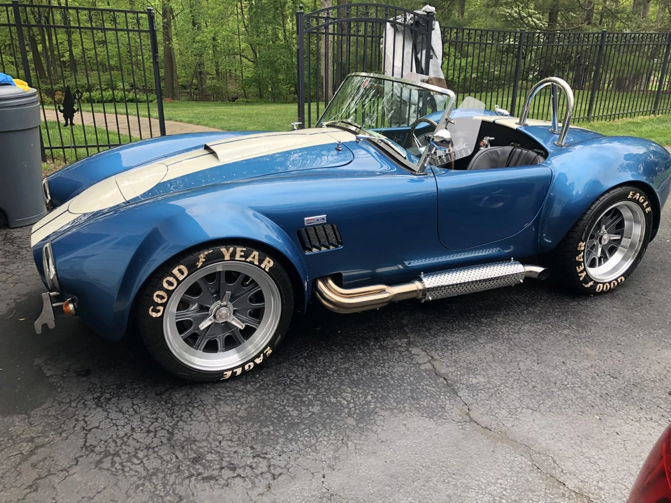 Shelby Cobra Replica - Image 18 of 31