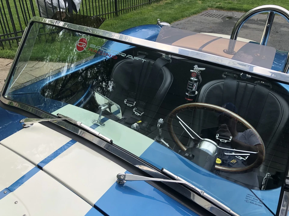 Shelby Cobra Replica - Image 27 of 31