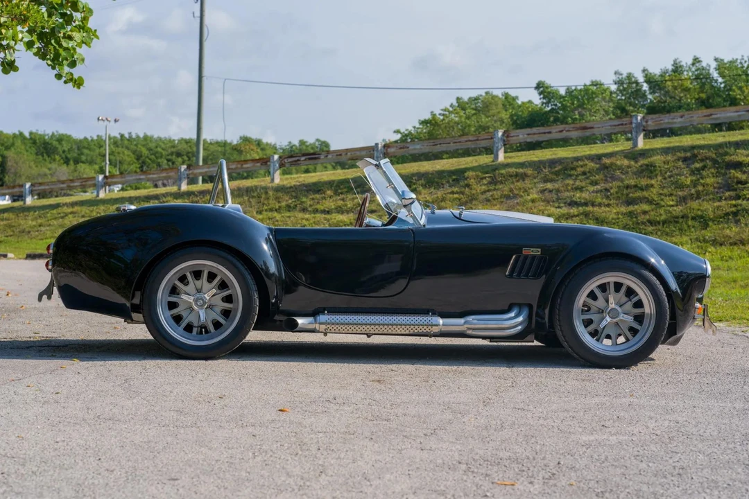 1965 Shelby Cobra Replica - Image 9 of 31