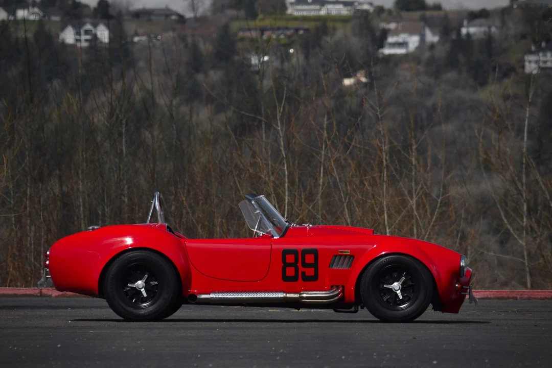 Shelby Cobra Replica - Image 11 of 31