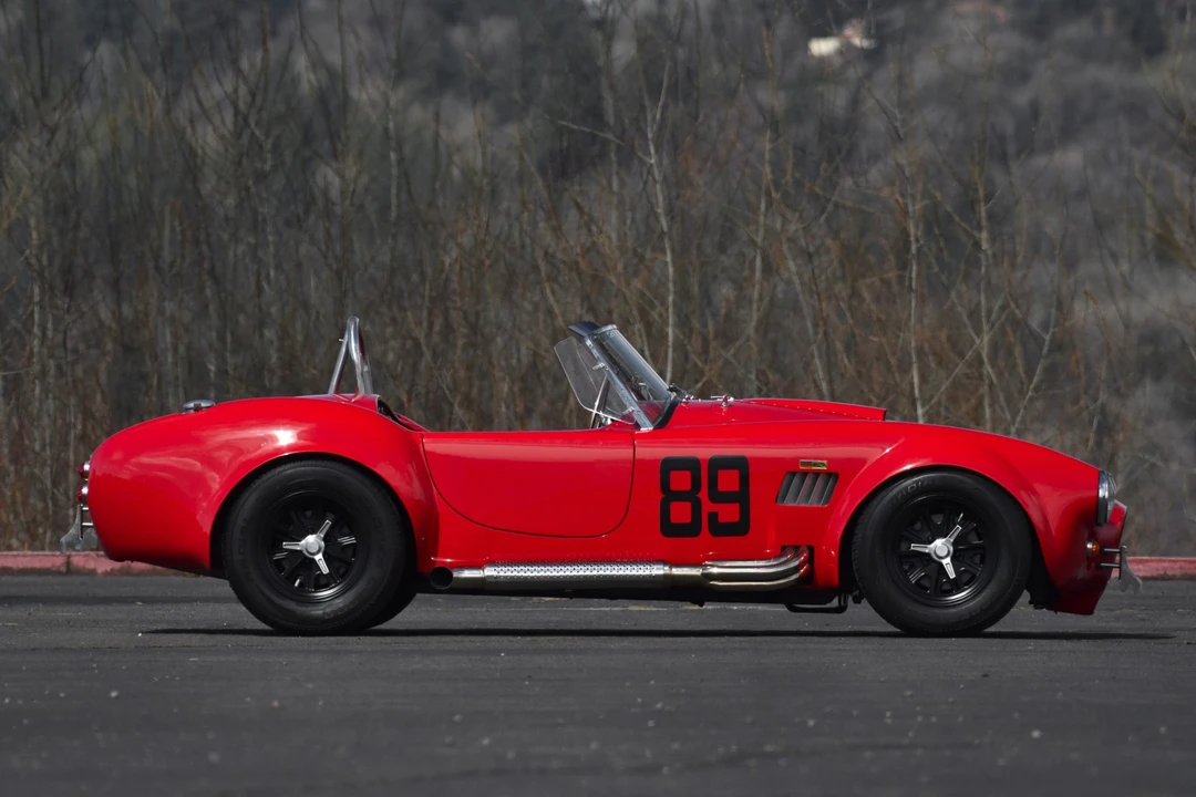Shelby Cobra Replica - Image 12 of 31