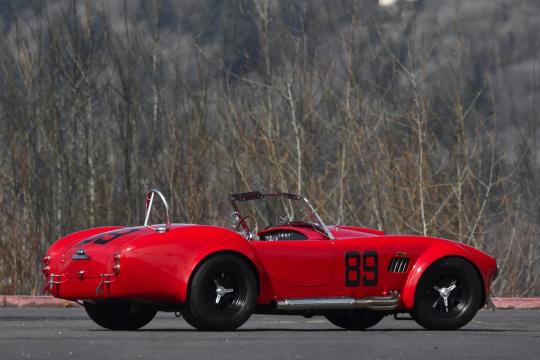 Shelby Cobra Replica - Image 13 of 31