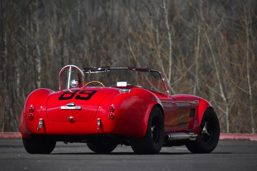 Shelby Cobra Replica - Image 15 of 31