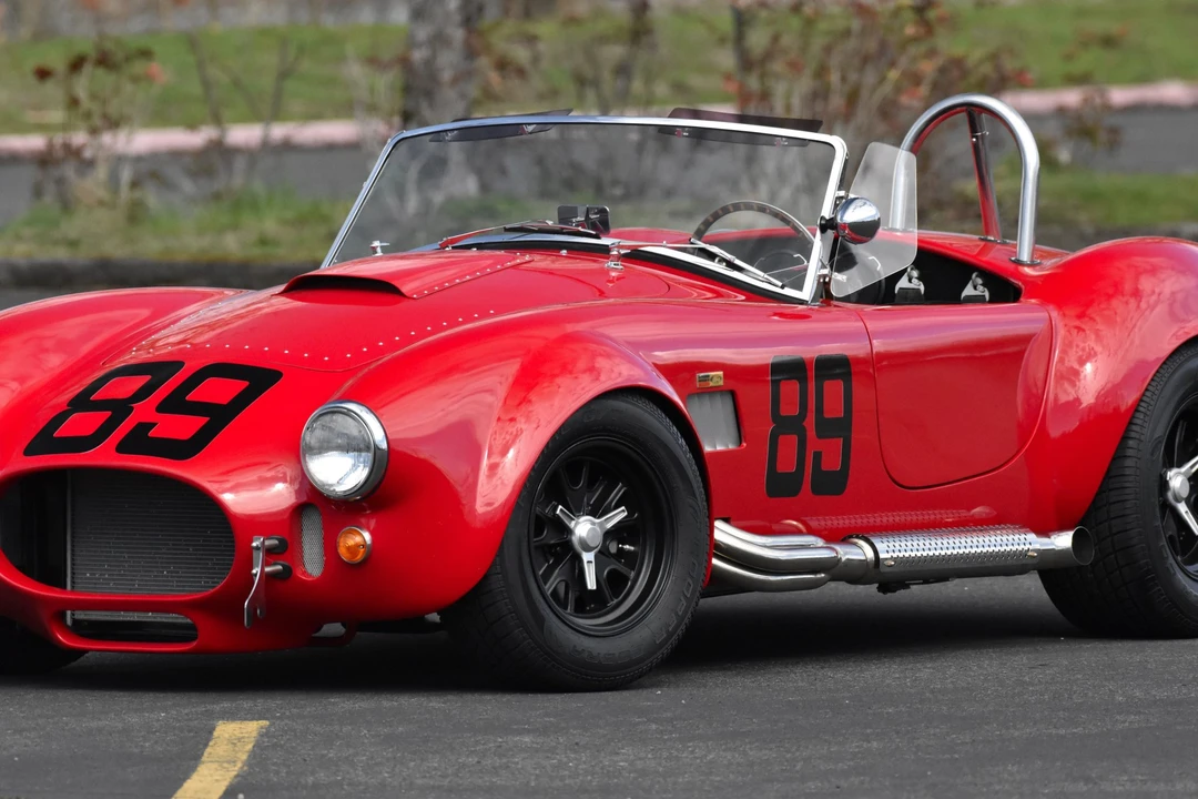Shelby Cobra Replica - Image 28 of 31