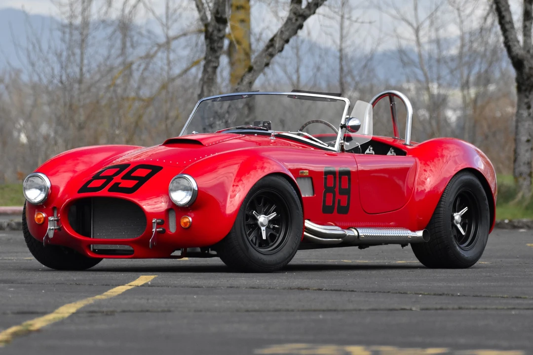 Shelby Cobra Replica - Image 24 of 31