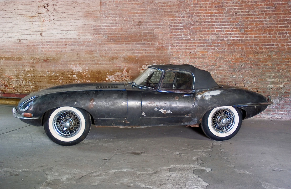 1963 Jaguar E-Type Series 1 - Image 6 of 6