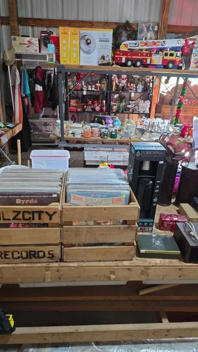 Parts & Memorabilia - Image 8 of 9