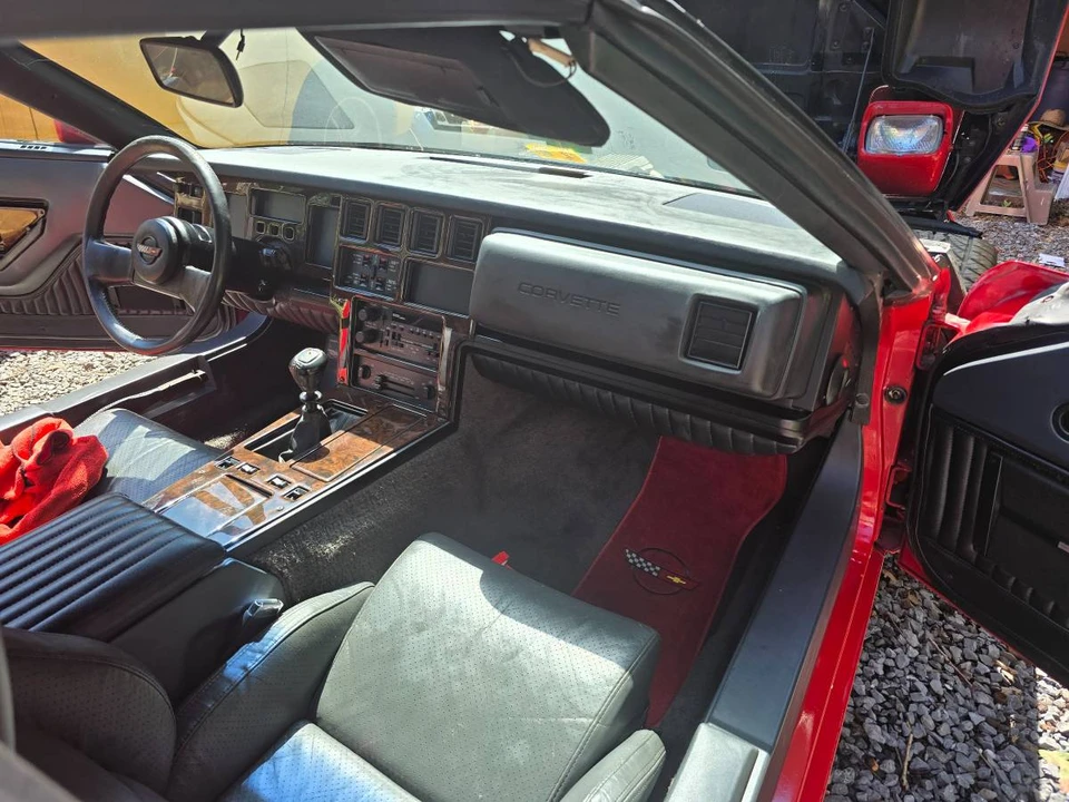 1985 Chevrolet Corvette C4 - Image 3 of 7