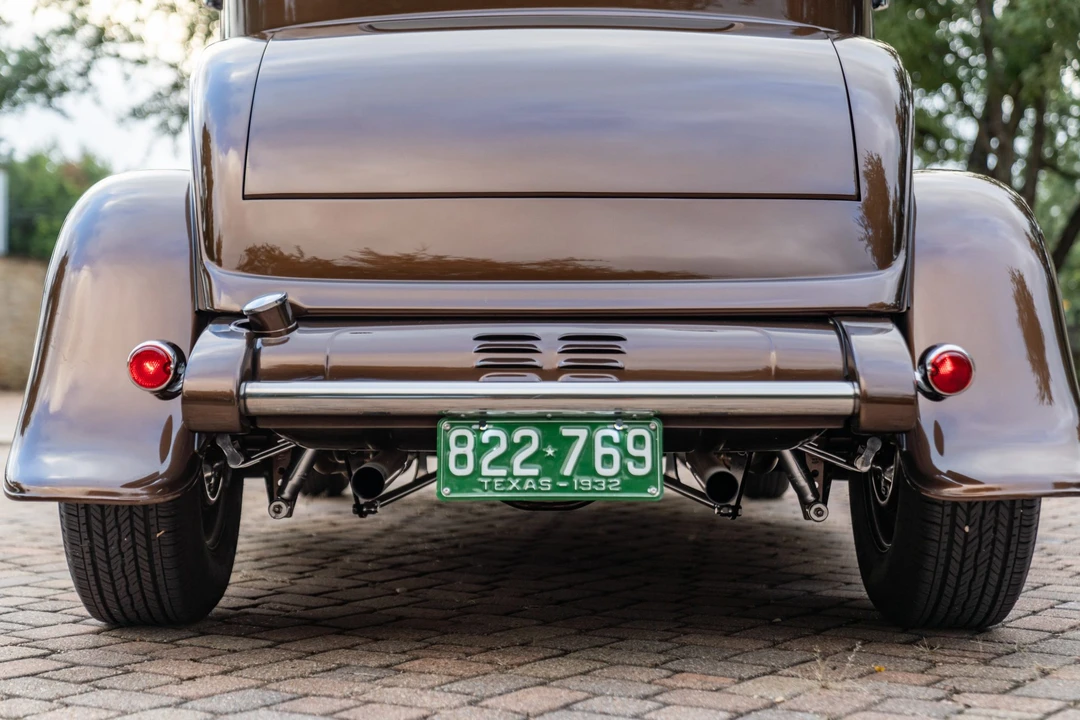 Ford Hot Rod - Image 11 of 31