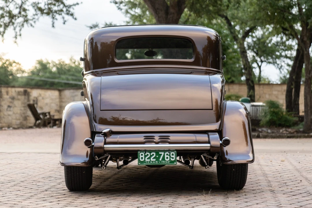 Ford Hot Rod - Image 7 of 31