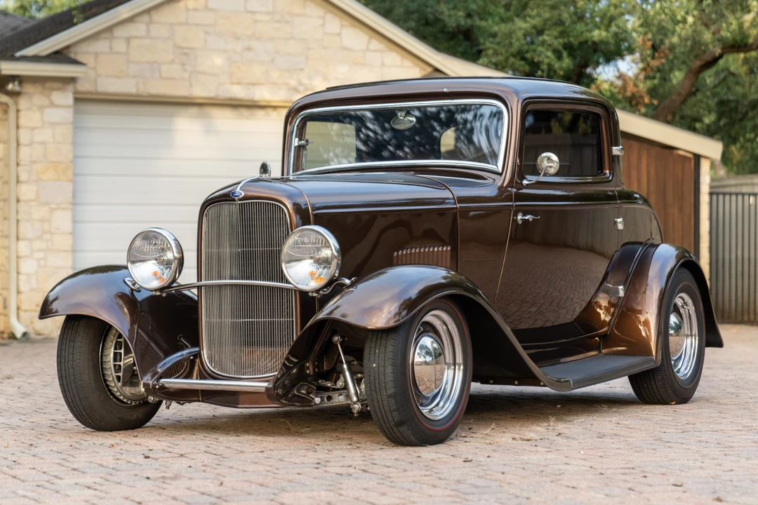 Ford Hot Rod - Image 2 of 31