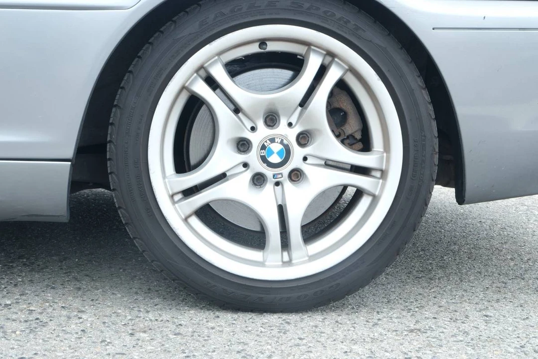 2004 BMW E46 330i & 330Ci - Image 10 of 23