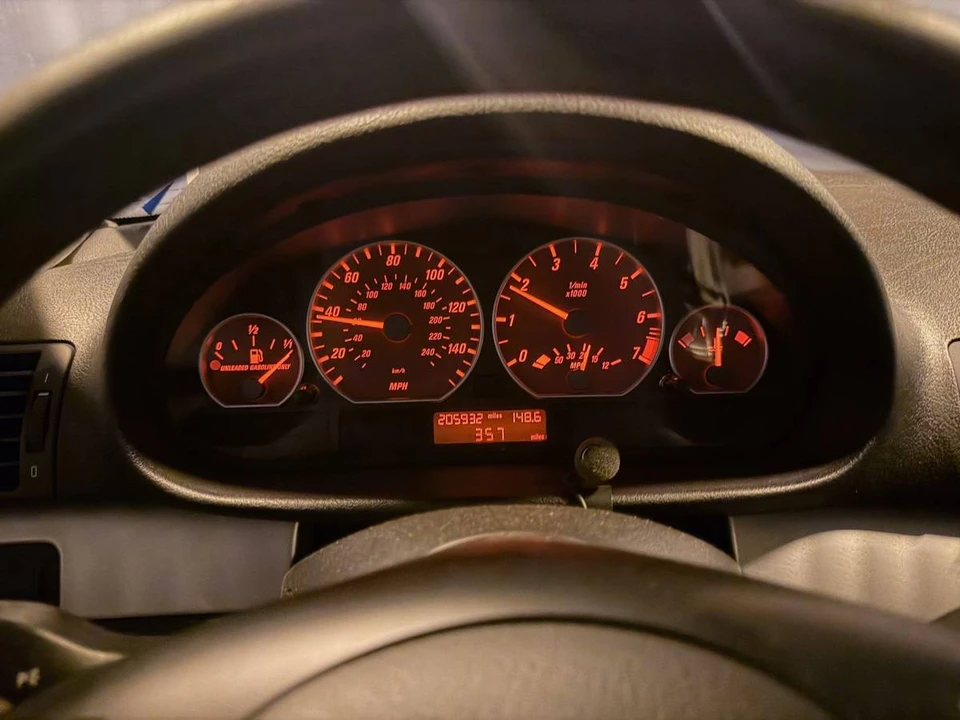 2004 BMW E46 330i & 330Ci - Image 18 of 23