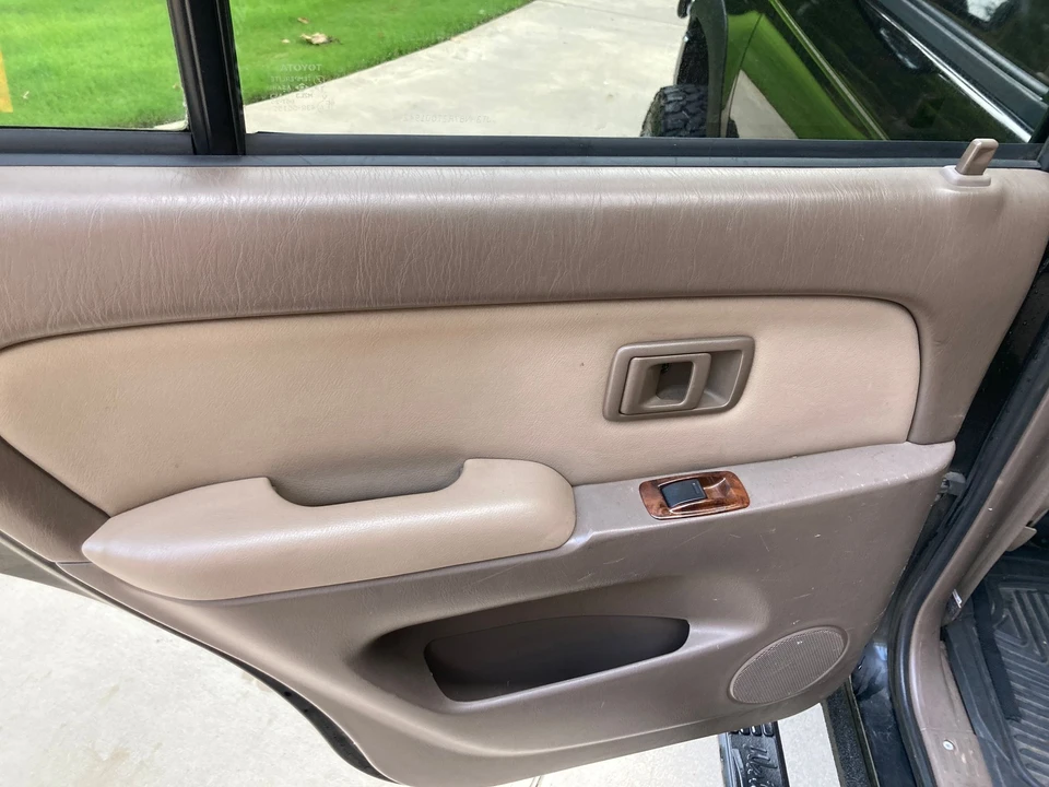 1996 Toyota 4Runner 3rd Gen - Image 12 of 29