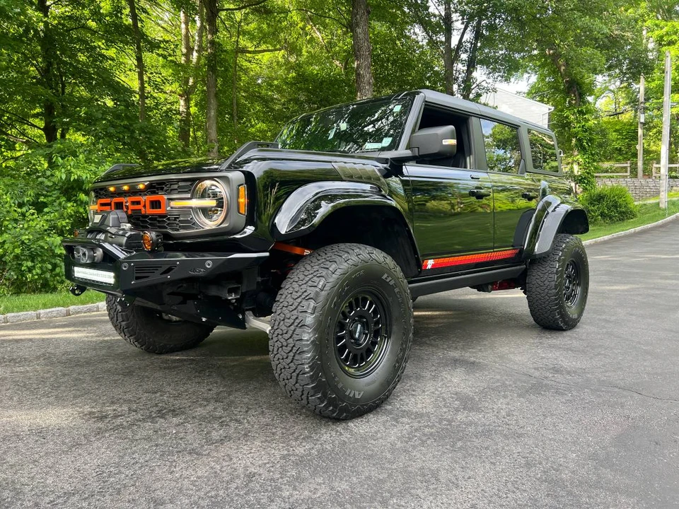 2023 Ford Bronco Raptor 6th Gen - Image 7 of 23