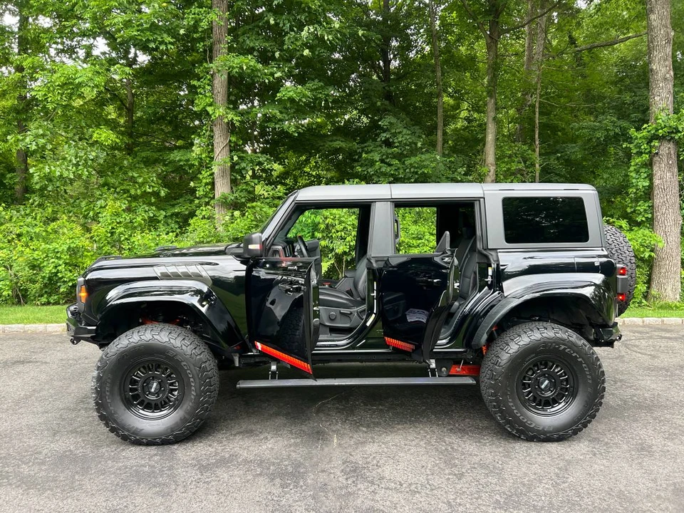 2023 Ford Bronco Raptor 6th Gen - Image 2 of 23