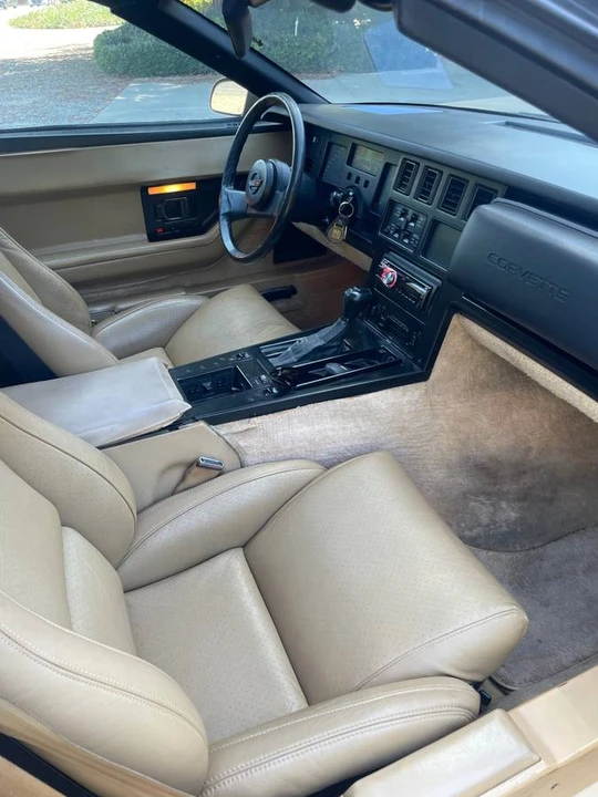 1985 Chevrolet Corvette C4 - Image 4 of 5