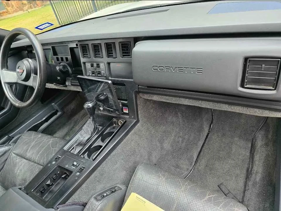 1986 Chevrolet Corvette C4 - Image 8 of 11