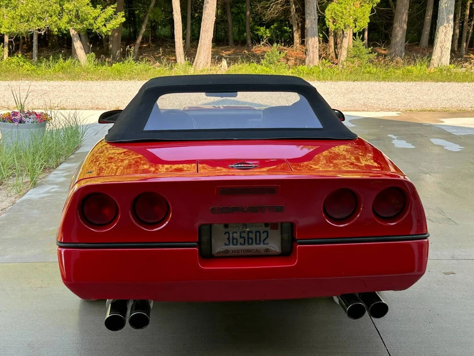 1989 Chevrolet Corvette C4 - Image 5 of 12