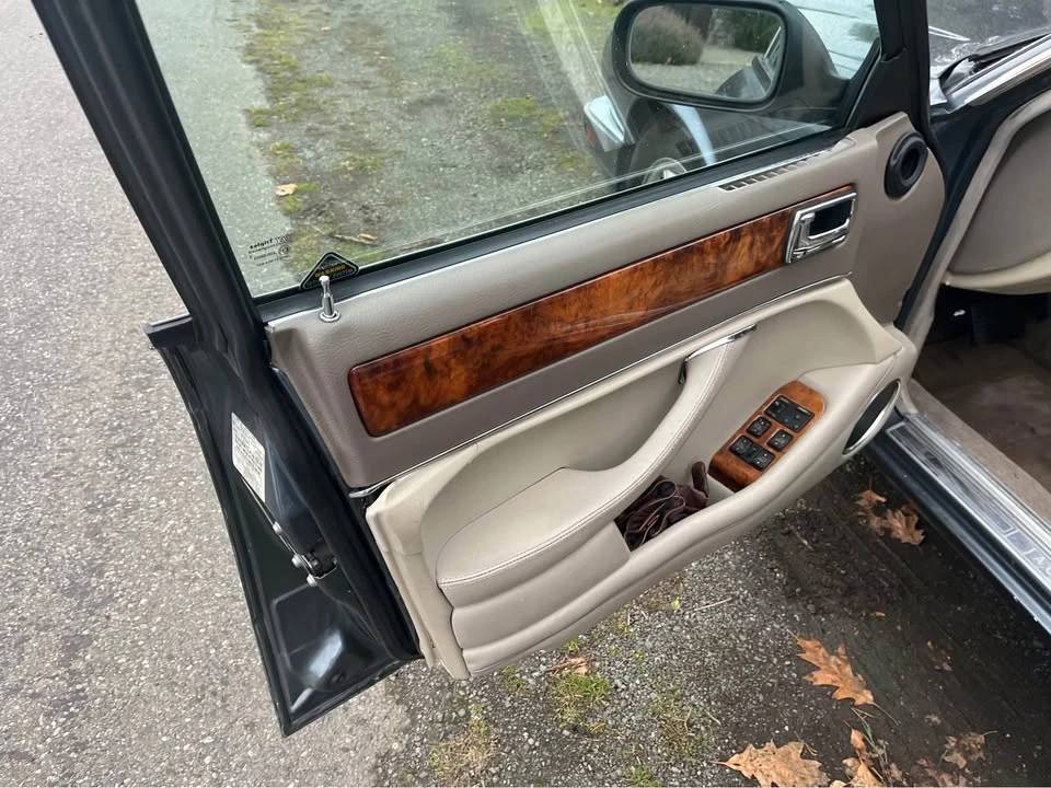 1995 Jaguar X300 XJ - Image 5 of 10