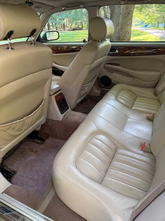1999 Jaguar X308 XJ - Image 4 of 7