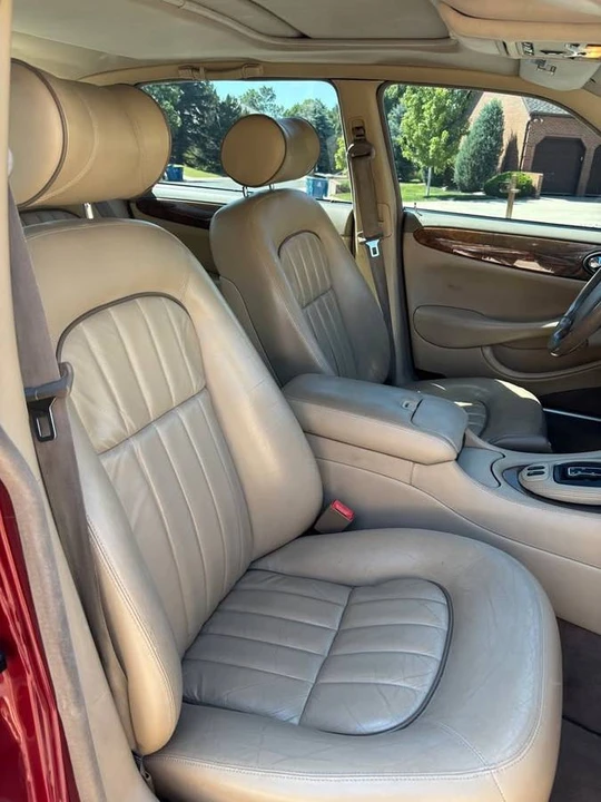 2001 Jaguar X308 XJ - Image 8 of 9