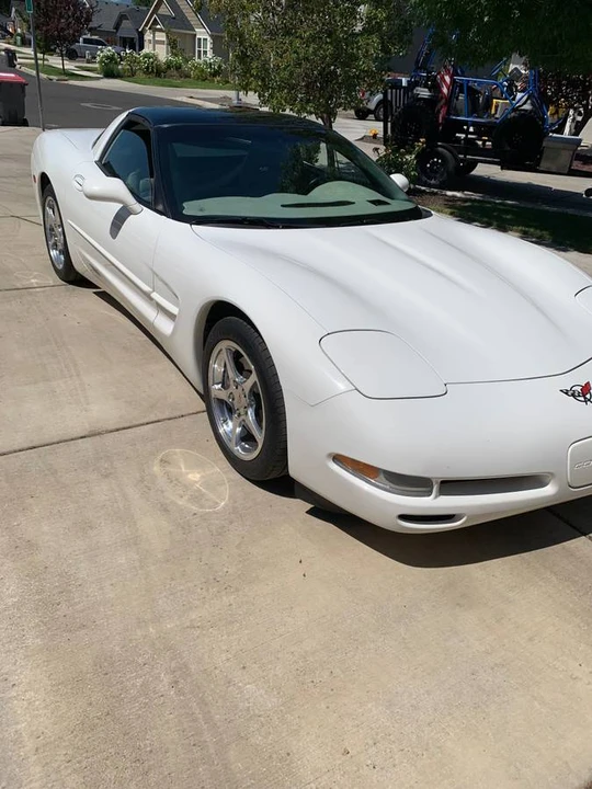 2002 Chevrolet Corvette C5 - Image 3 of 10
