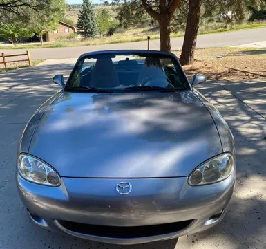 2002 Mazda MX-5 Miata 6-Speed