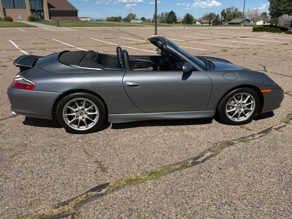 2002 Porsche 996 Carrera 4 - Image 8 of 23