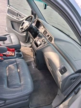 2003 Honda Odyssey - Image 10 of 18