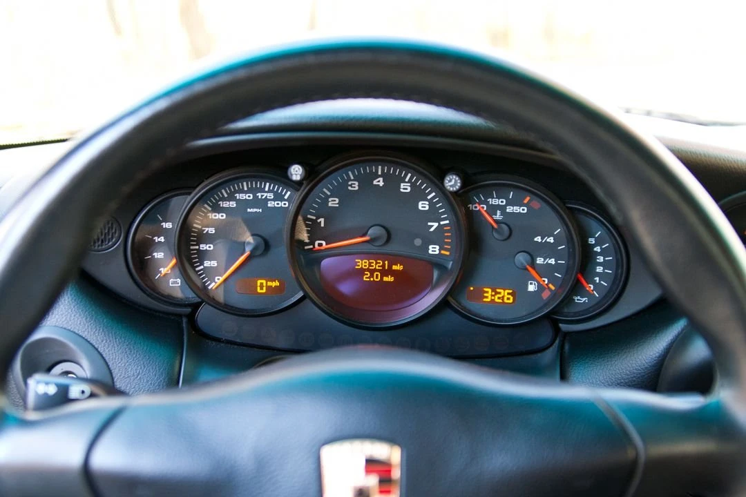 2004 Porsche 996 Carrera - Image 9 of 31