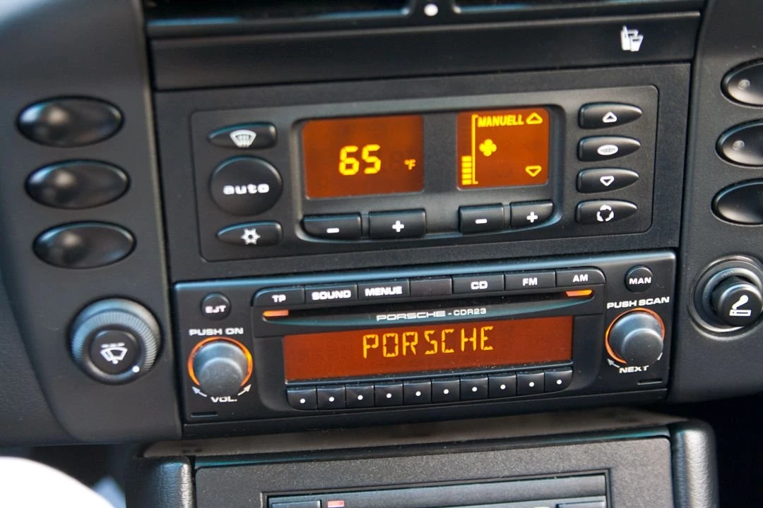 2004 Porsche 996 Carrera - Image 11 of 31