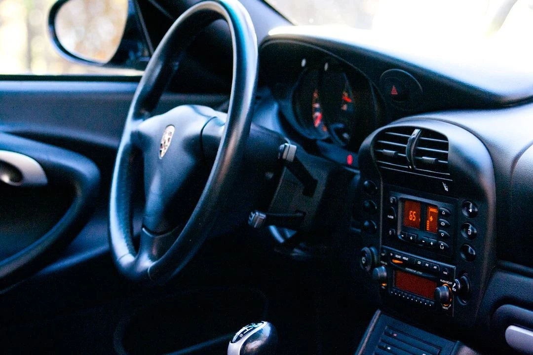 2004 Porsche 996 Carrera - Image 18 of 31