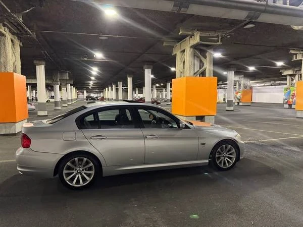 2009 BMW E90 3 Series Sedan - Image 4 of 13
