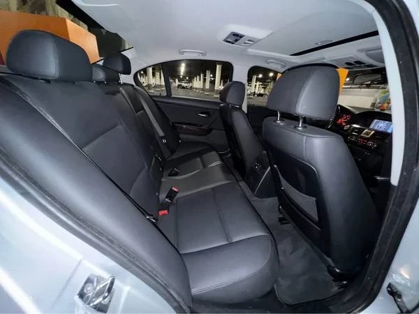 2009 BMW E90 3 Series Sedan - Image 11 of 13
