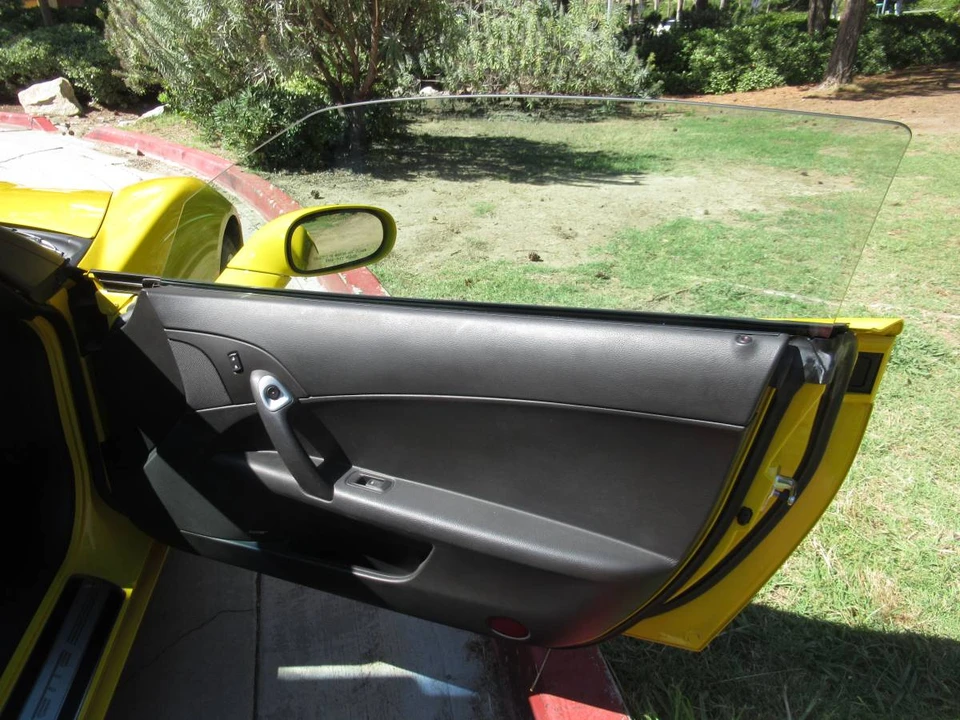 2009 Chevrolet Corvette C6 - Image 15 of 24